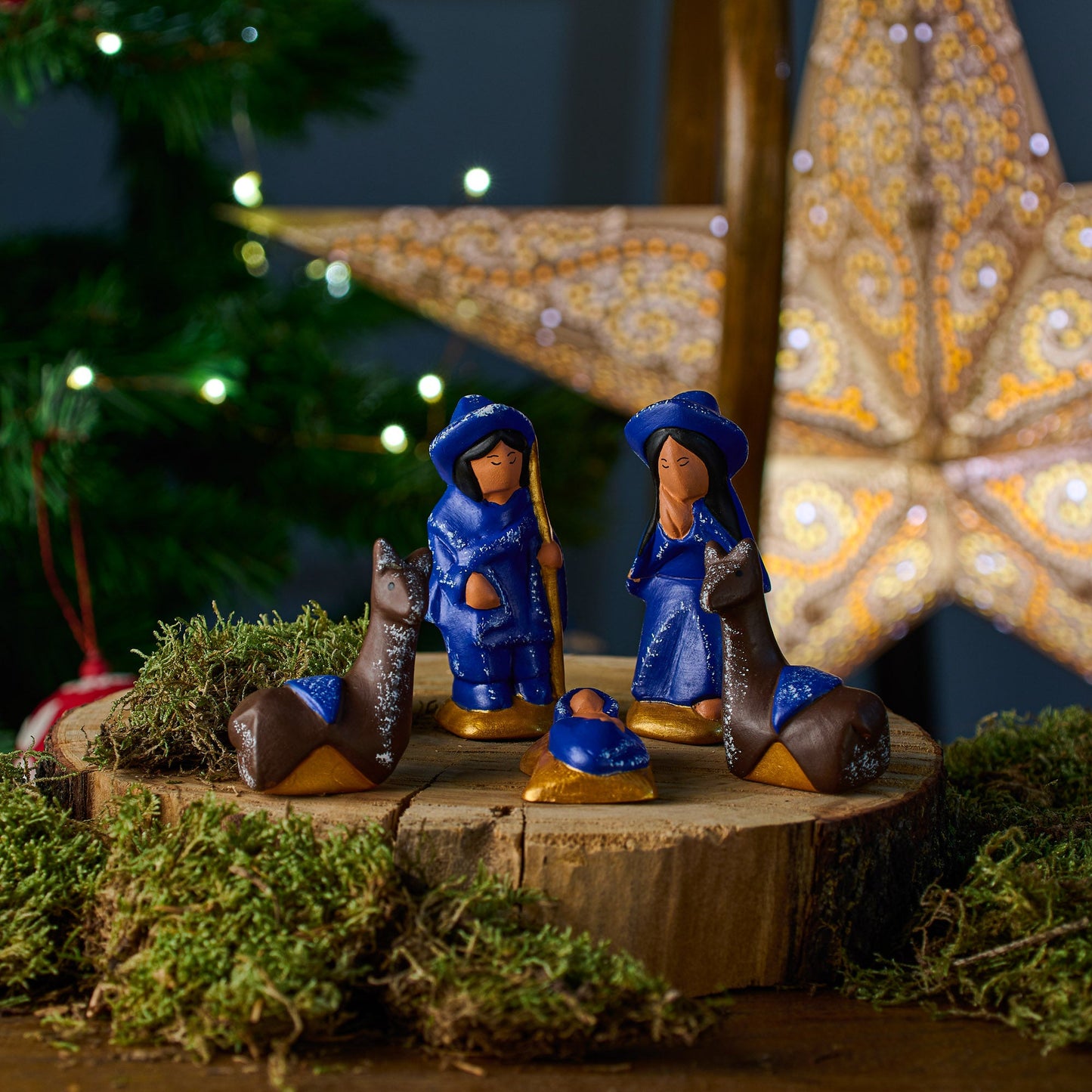 Presepe abiti blu ceramica