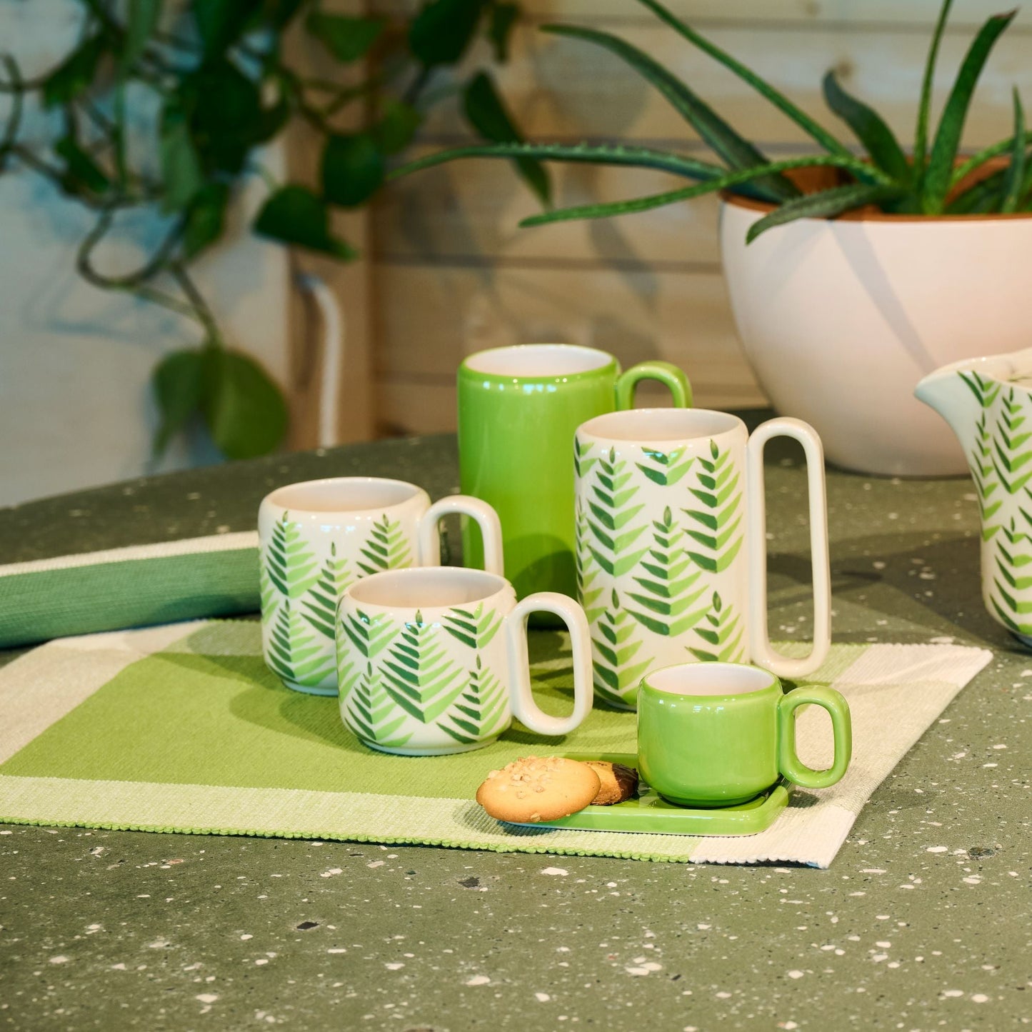 Mug alta Foglie Verdi ceramica